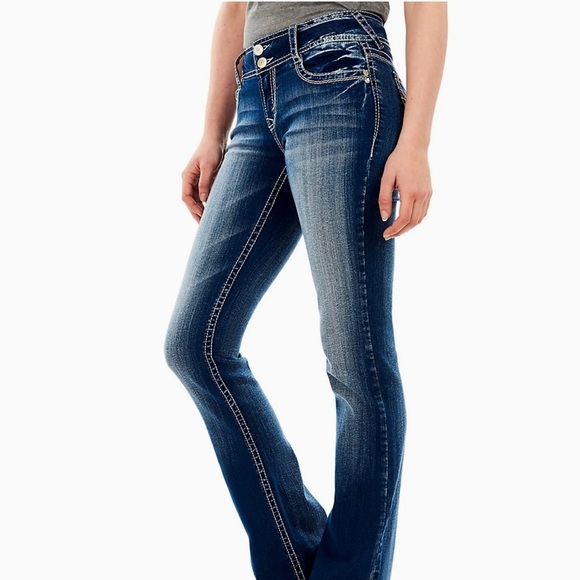 AFFLICTION JEANS SIZE 28